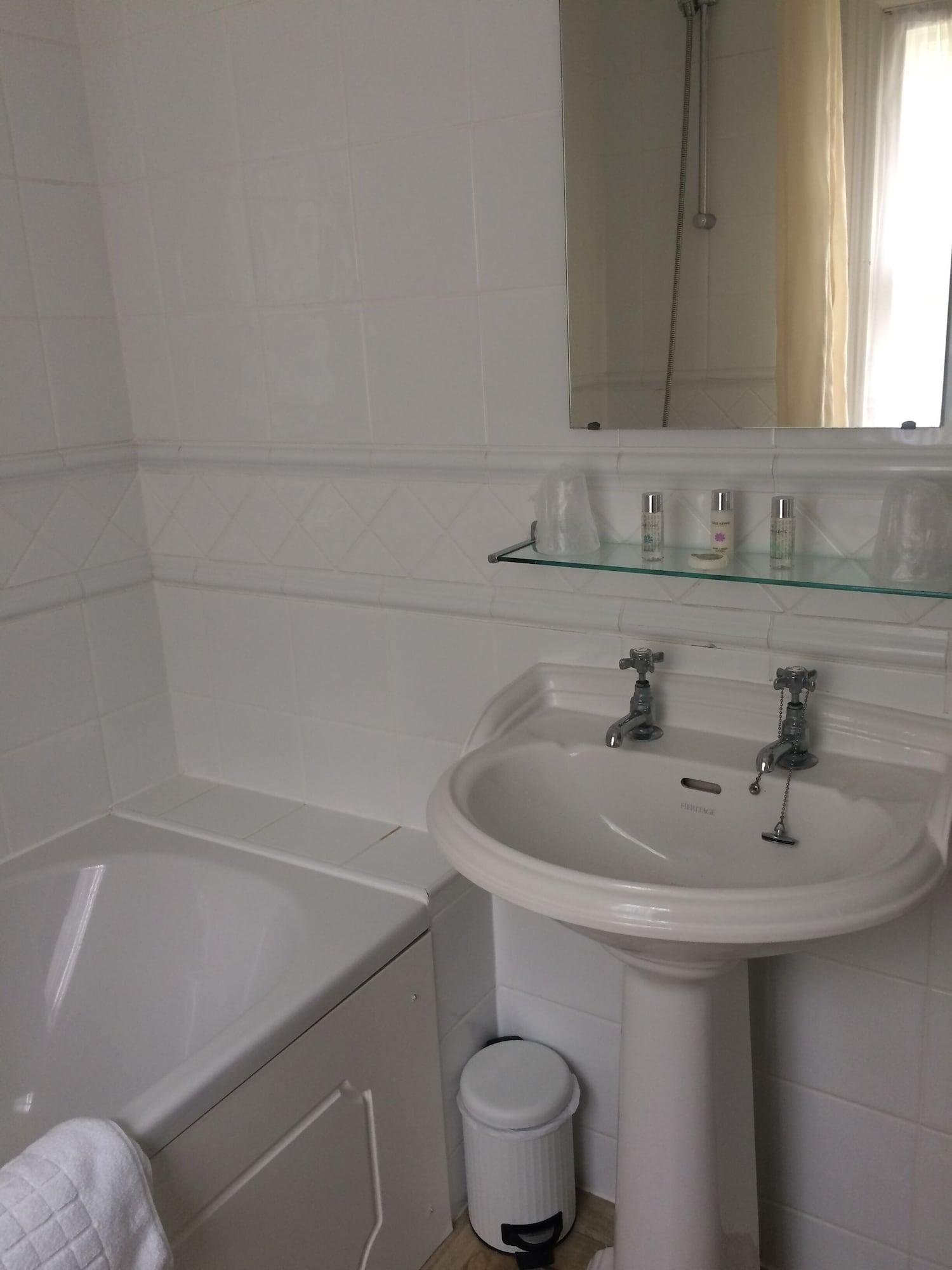 The Vine Hotel, Skegness Ngoại thất bức ảnh
